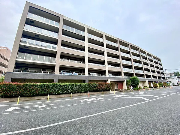 ポレスターステーションシティシティ鴻巣